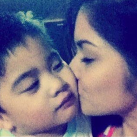 Meet your Posher, Liz - Picture 1 of 1